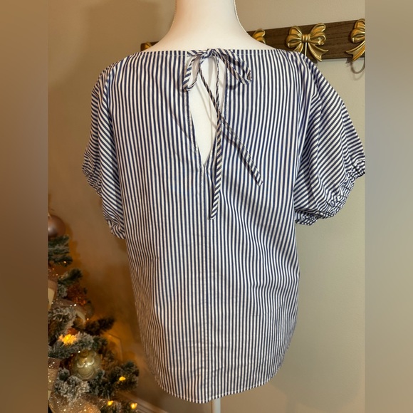 Vineyard Vines Women’s Blue White Stripe Short Sleeve Top S Cotton - Picture 3 of 5